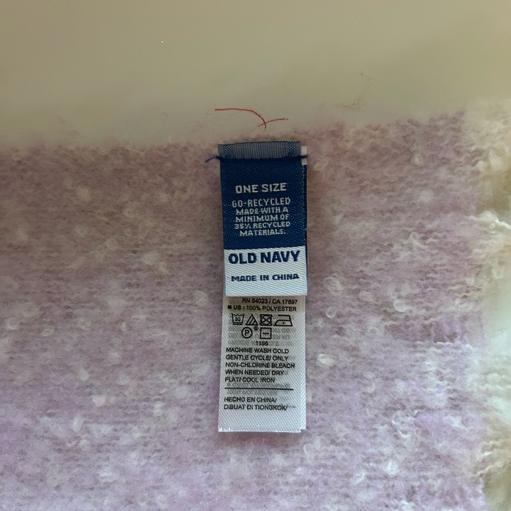 Old Navy Color Block Scarf - Picture 4 of 4